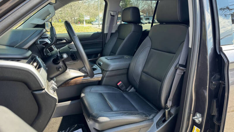 2017 Chevrolet Suburban LT