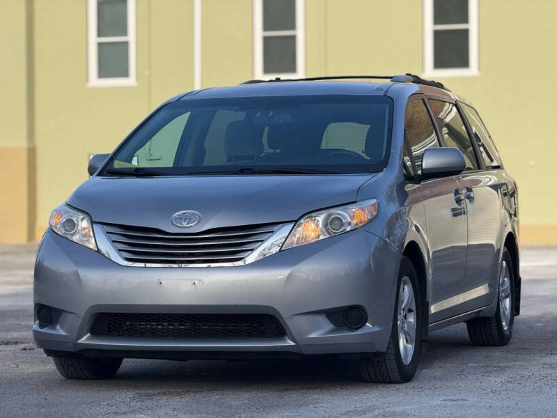 2017 Toyota Sienna