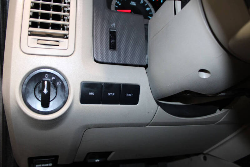 2011 Ford Escape XLS