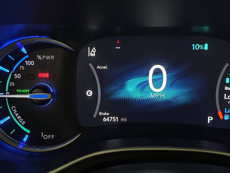 2023 Chrysler Pacifica Plug-In Hybrid Touring L