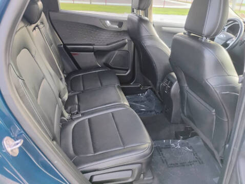 2020 Ford Escape SEL