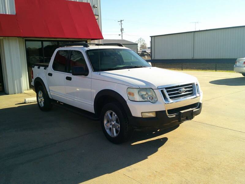 2007 Ford Explorer Sport Trac for sale at Fairwinds Auto Sales in Dewitt AR