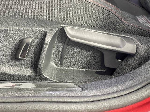 2025 Volkswagen Golf GTI S