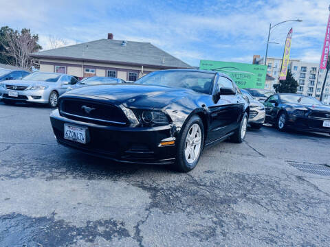 2013 Ford Mustang V6 Premium