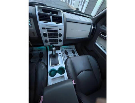 2010 Mercury Mariner V6