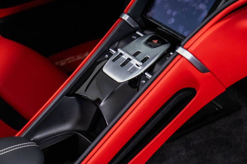 2025 Ferrari Roma Spider