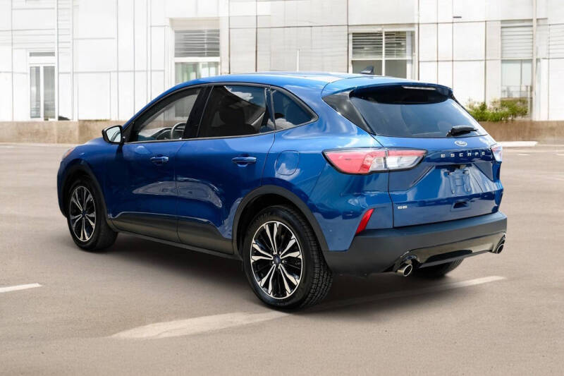 2022 Ford Escape SE