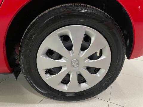 2013 Toyota Prius c Two