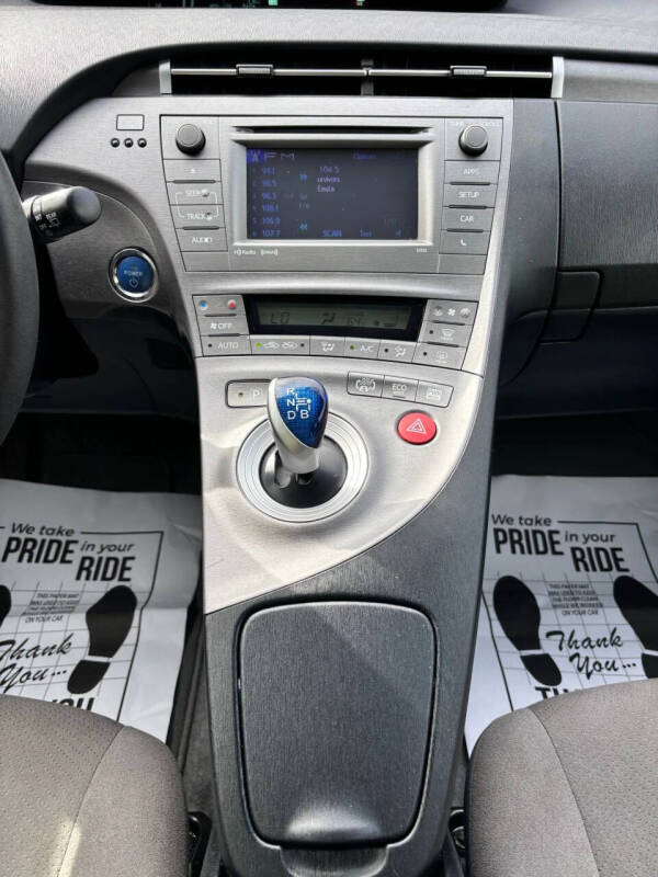 2015 Toyota Prius Plug-in Hybrid