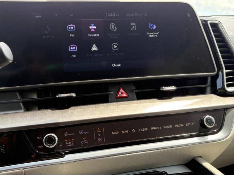 2025 Kia Sportage Hybrid EX