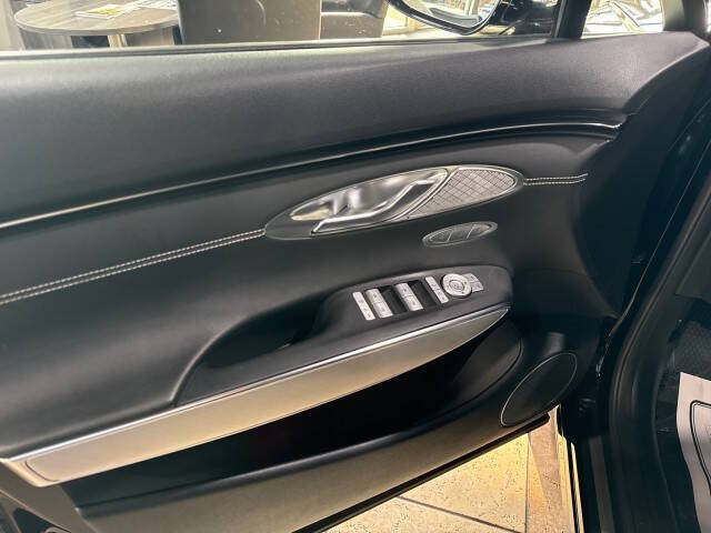 2024 Genesis Electrified GV70