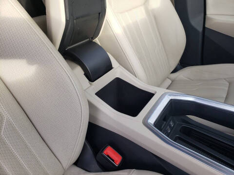 2019 Audi e-tron quattro Prestige