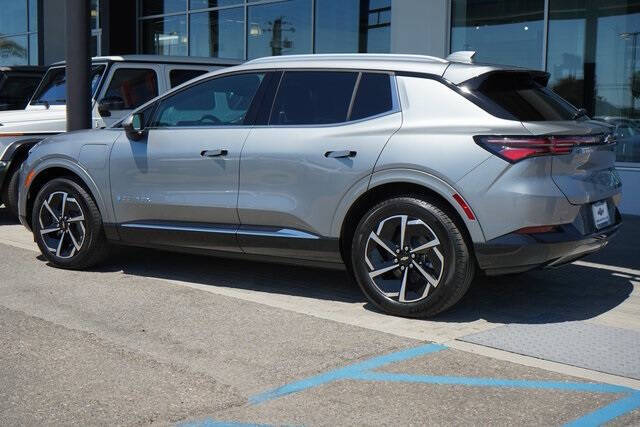 2025 Chevrolet Equinox EV LT 2