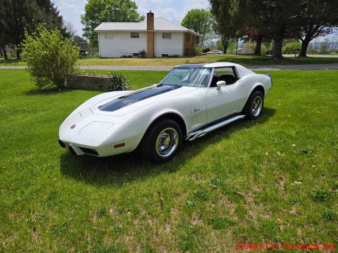 1976 Chevrolet Corvette 2