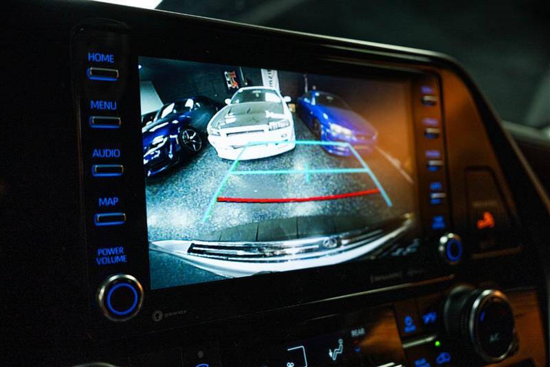 2020 Toyota Highlander Hybrid LE