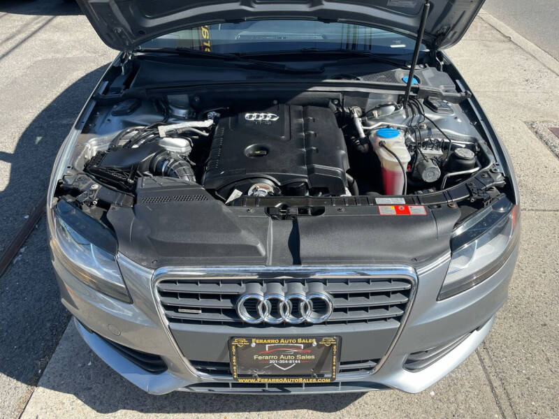 2009 Audi A4 2.0T quattro Premium