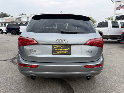 2011 Audi Q5 2.0T quattro Premium Plus