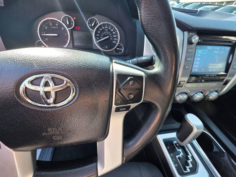 2017 Toyota Tundra SR5