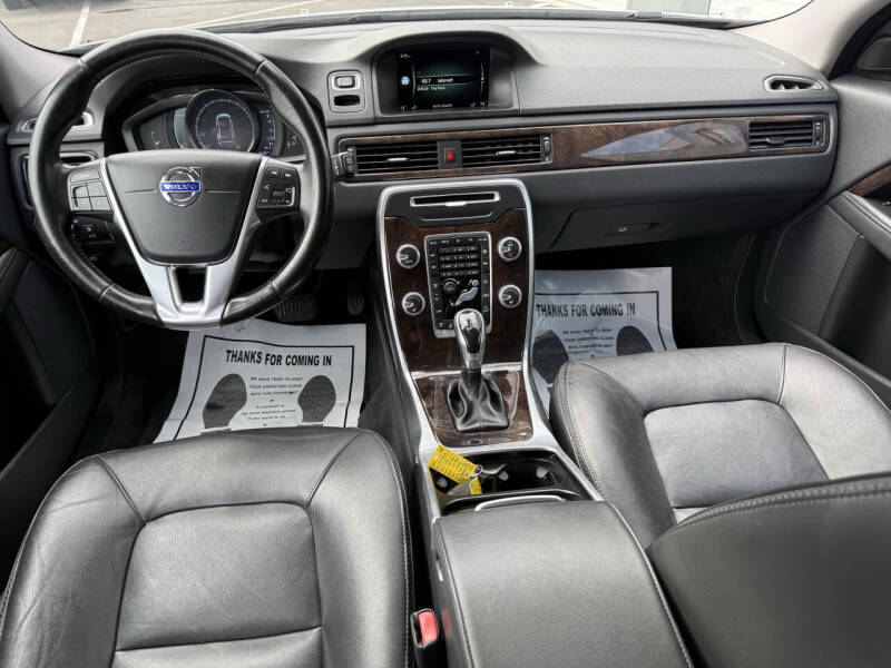 2016 Volvo XC70 T5 Premier