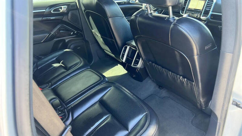 2016 Porsche Cayenne