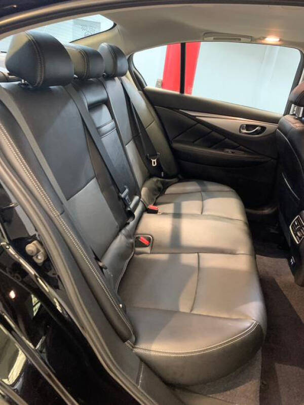 2022 Infiniti Q50 Luxe