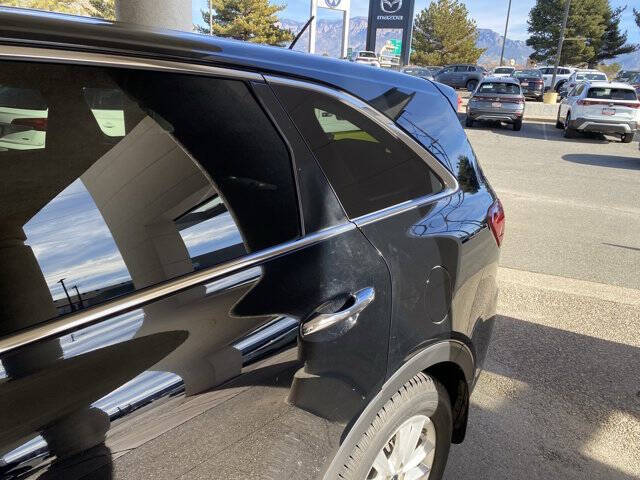 2019 Kia Sorento LX