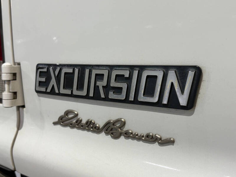2004 Ford Excursion Eddie Bauer