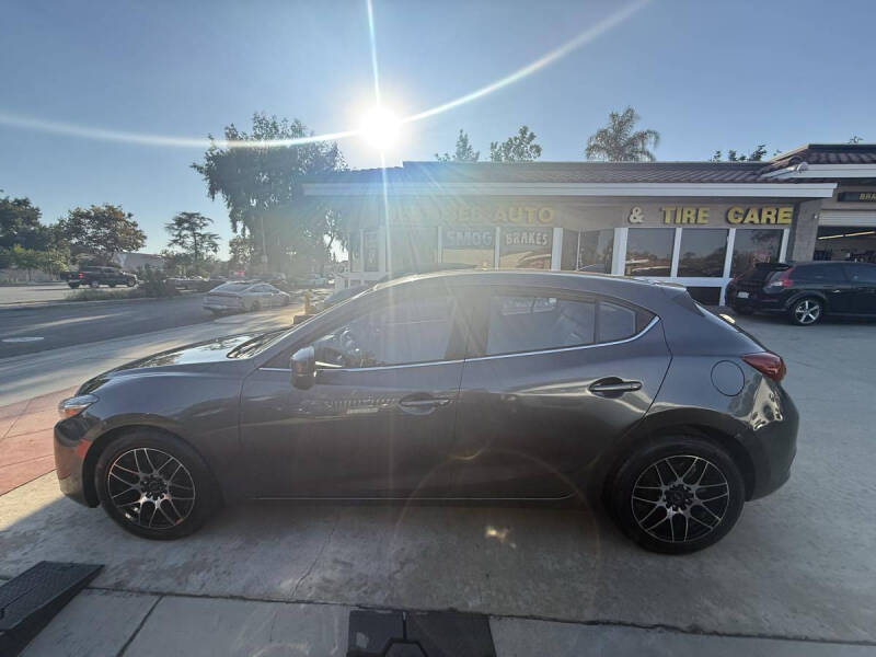 2017 Mazda MAZDA3 Grand Touring