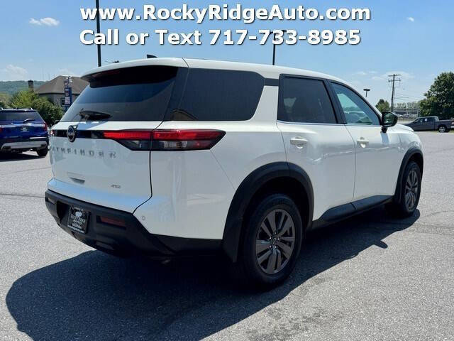2024 Nissan Pathfinder S