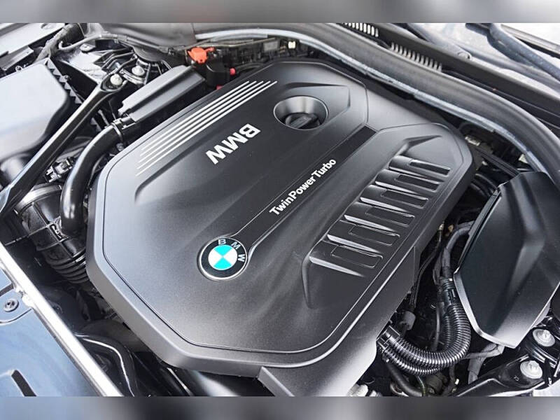 2017 BMW 5 Series 540i