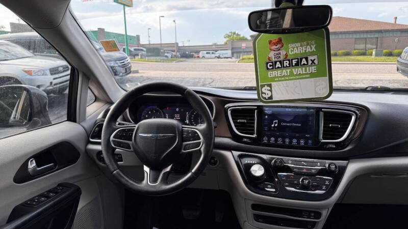 2018 Chrysler Pacifica Touring L Plus