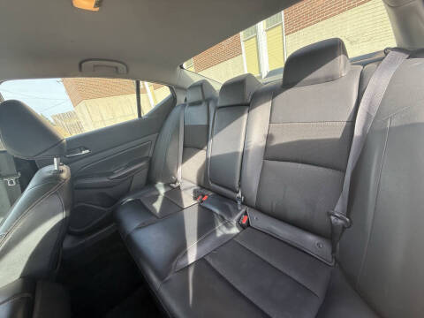 2019 Nissan Altima 2.5 SR