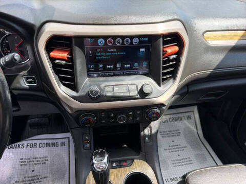 2019 GMC Acadia Denali