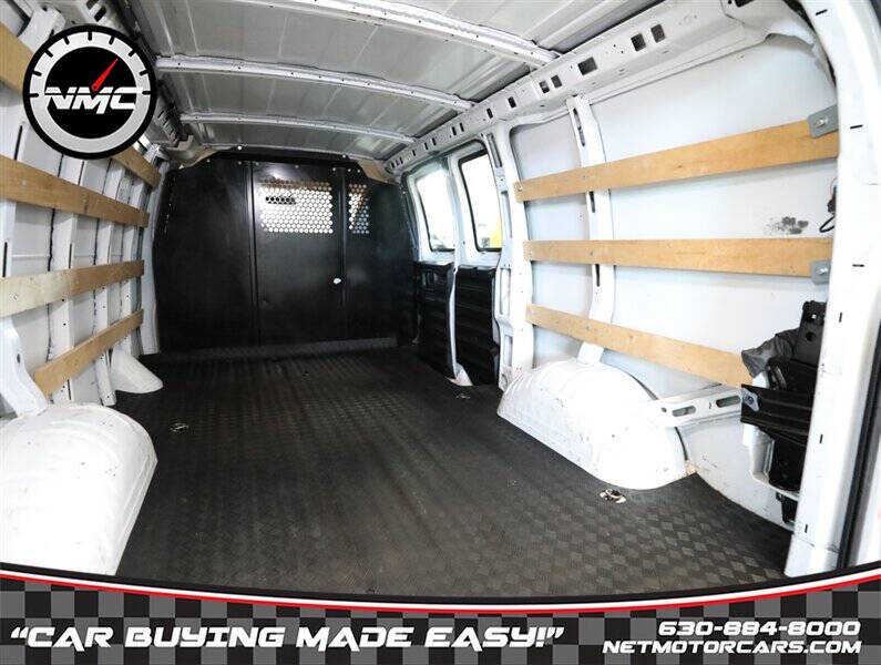 2022 Chevrolet Express 2500