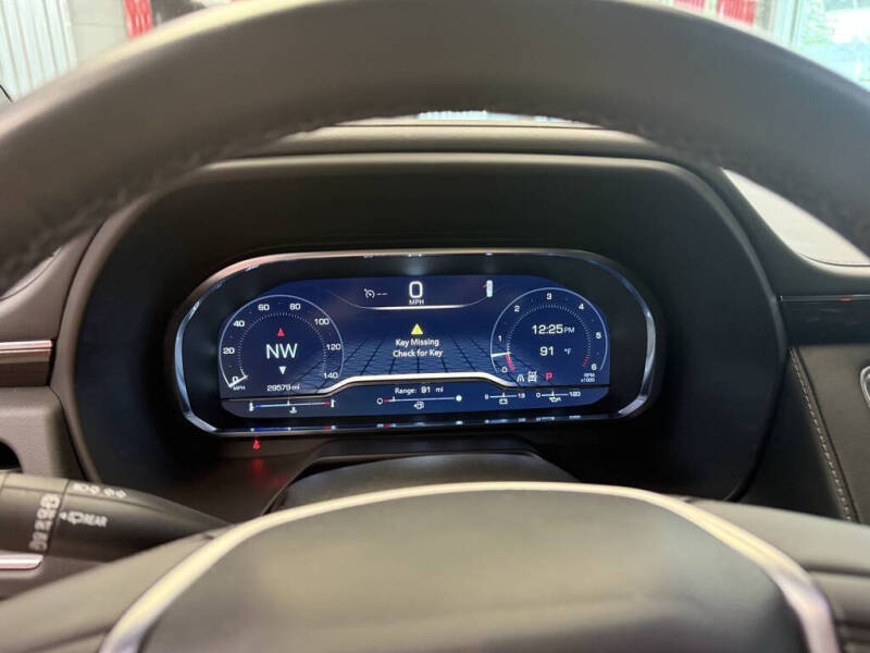 2024 GMC Yukon XL SLE