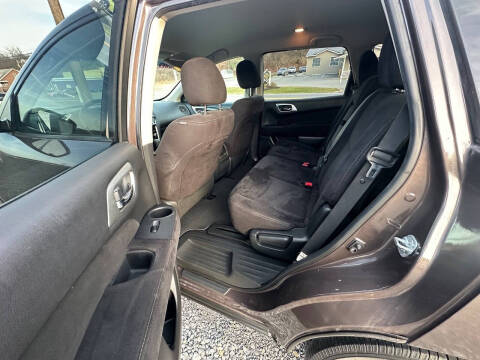 2015 Nissan Pathfinder S