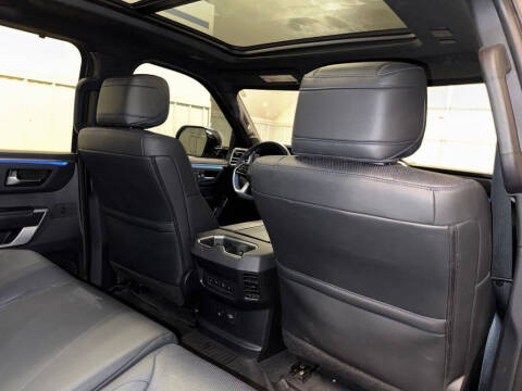 2022 Toyota Tundra Platinum