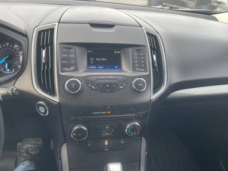 2017 Ford Edge SE