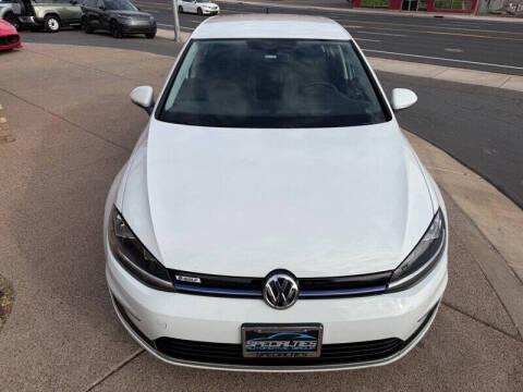 2017 Volkswagen e-Golf SE