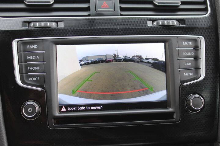 2016 Volkswagen Golf GTI S