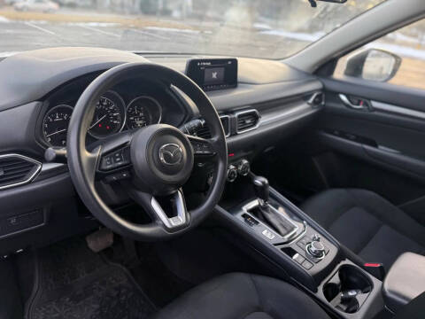 2017 Mazda CX-5 Sport