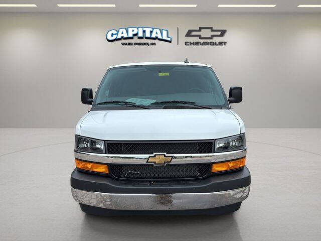 2025 Chevrolet Express 2500