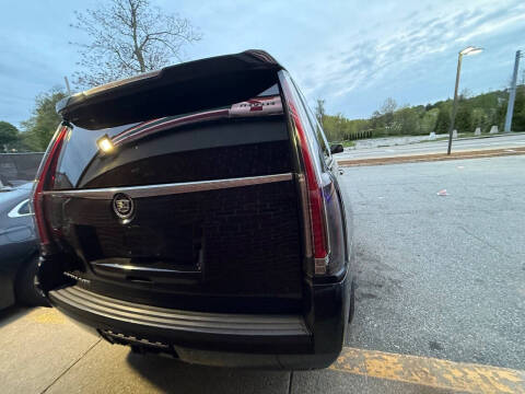 2015 Cadillac Escalade Luxury