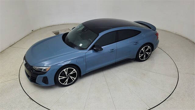 2022 Audi e-tron GT quattro Premium Plus