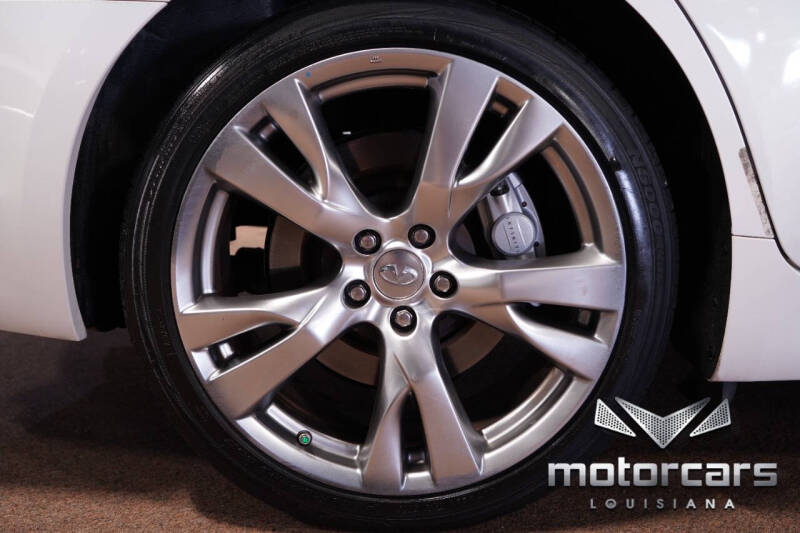 2015 Infiniti Q70L 3.7