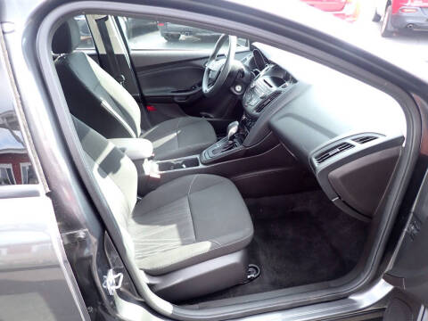 2017 Ford Focus SE