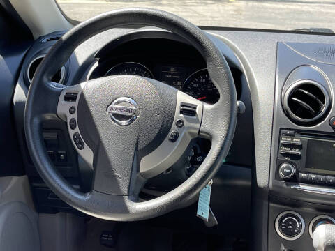 2012 Nissan Rogue S