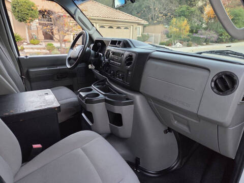 2013 Ford E-Series E-150