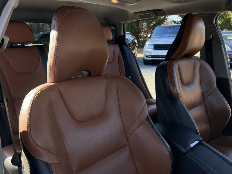 2015 Volvo V60 Cross Country T5 Platinum