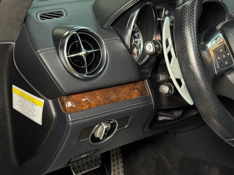 2013 Mercedes-Benz SL-Class SL 63 AMG